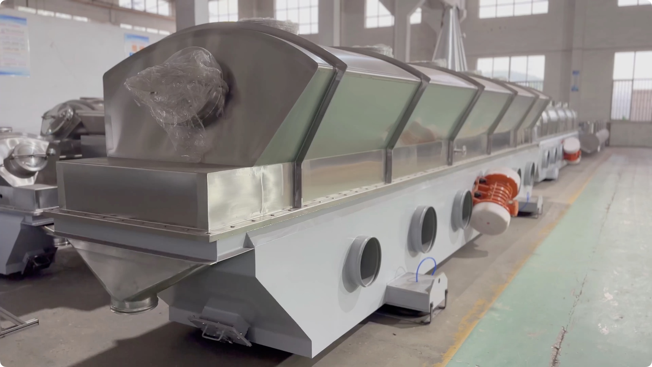 【案例分享】河沙振动流化床干燥机